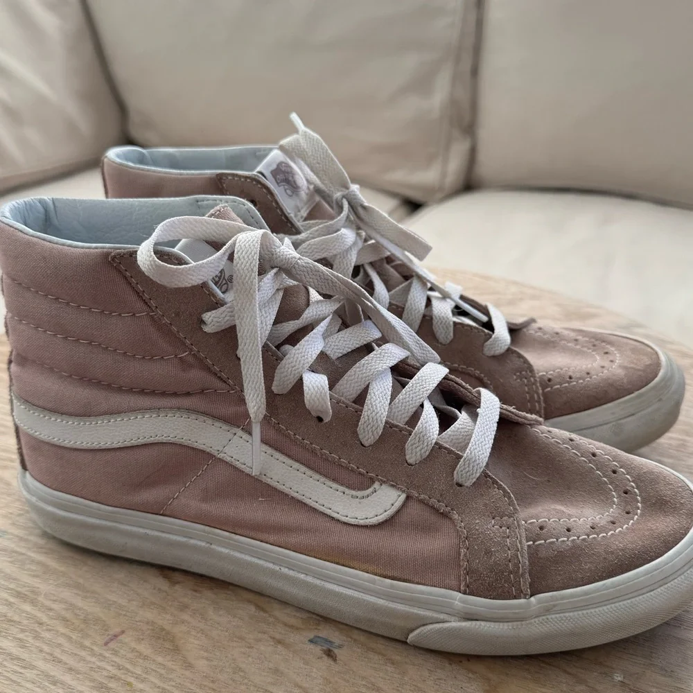 VANS Sk8-Hi, PigSkin Pink Skate Hightop Size Mens 7